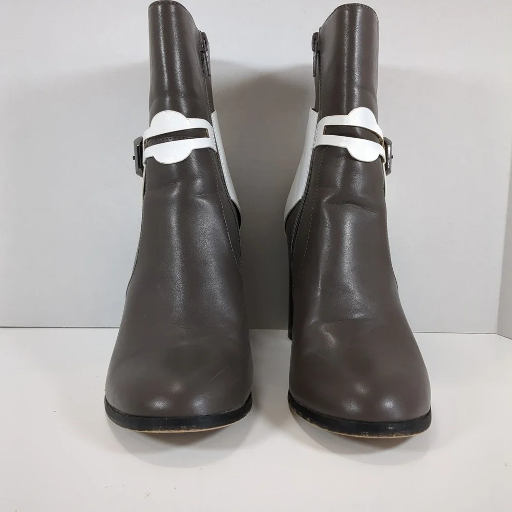 French Blu Women's Gray And White Boots , Size 41